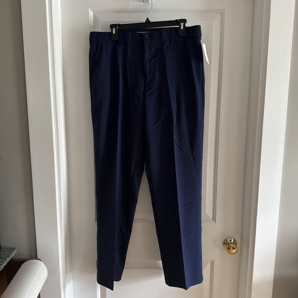 IZOD Golf Flat Front Pants - Navy Blue Men's Size 34 x 32